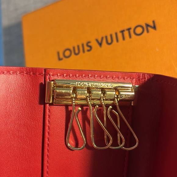 Louis Vuitton Vernis Key Holder and Box - Picture 5 of 12